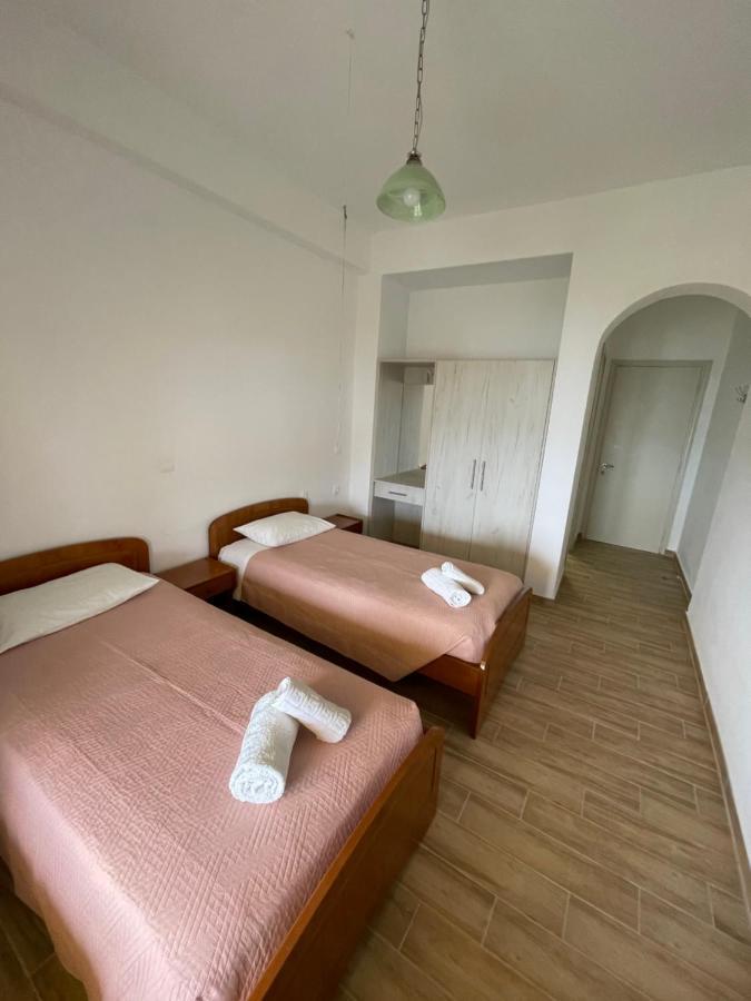 Nafsika Apartments Agios Georgios Pagon Esterno foto